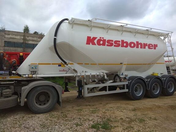 Аренда цементовоза Kassbohrer SSL30