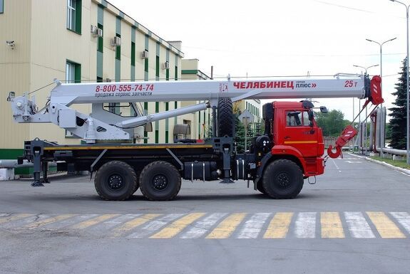 Автомобильный кран Челябинец КС 55732 25 тонн