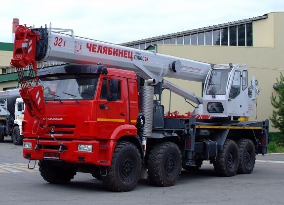 Автомобильный кран Челябинец КС-55733 КАМАЗ-63501 32 тонны
