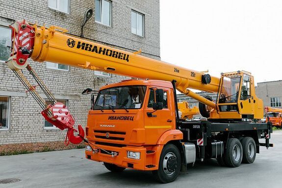 Автомобильный кран Ивановец КС-45717К-1М КАМАЗ-65115 25 тонн