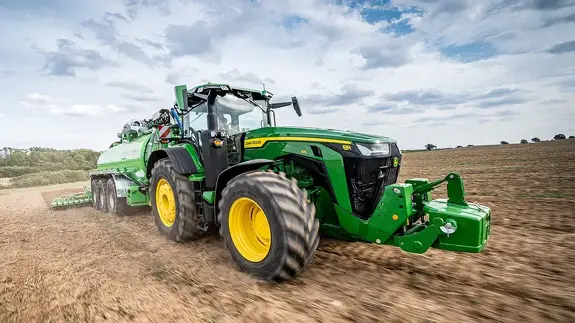 Аренда трактора John Deere 8R 230