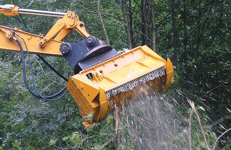 Мульчер измельчитель JCB