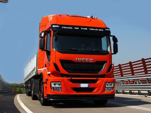 Аренда шаланды Iveco Stralis AS440S50T/P RR