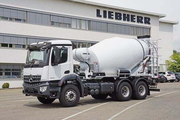 Аренда автобетоносмесителя Liebherr HTM 705