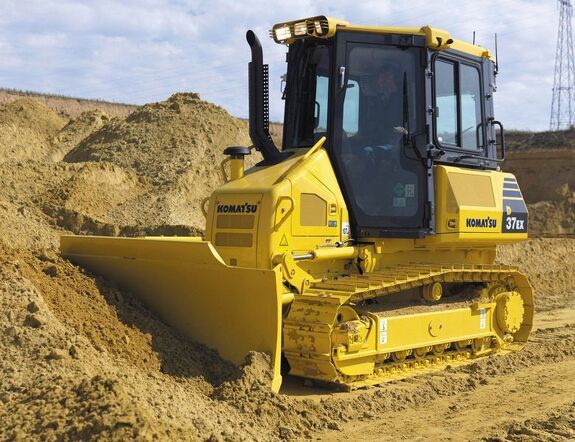 Аренда гусеничного бульдозера Komatsu D37EX/PX-22