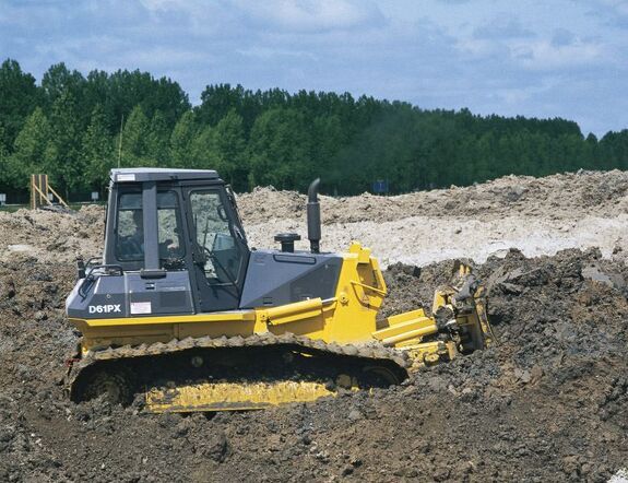 Аренда гусеничного бульдозера Komatsu D61EX-12