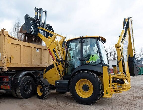 Аренда экскаватора погрузчика Komatsu WB93R-8