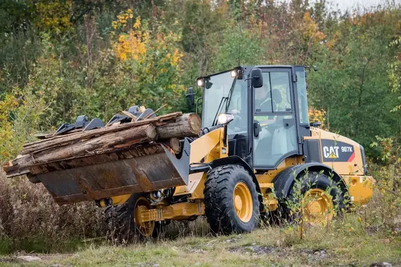 Аренда фронтального погрузчика CAT 907K