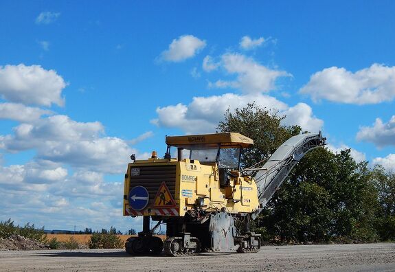 Аренда дорожной фрезы Bomag BM 1300-30-2